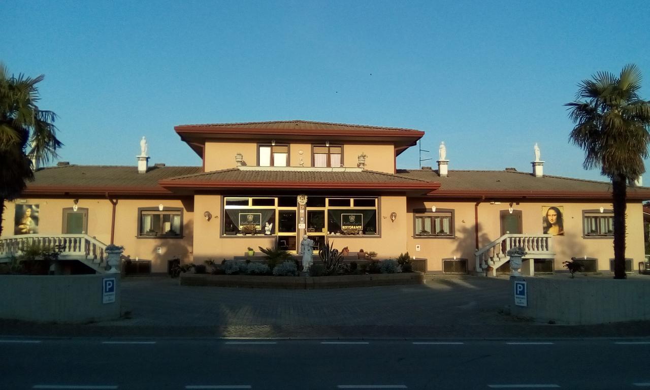Affittacamere Villa Serafini Remanzacco Buitenkant foto